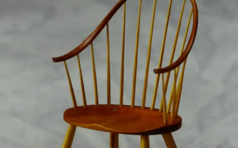 1/12 scale Thomas Moser continuous-arm chair in ash and cherry by Scott Dillingham